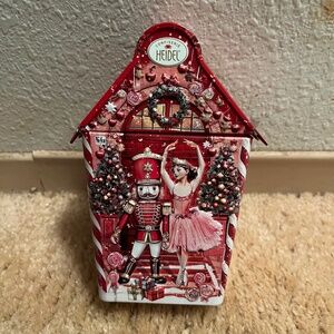 Heidel Christmas tin container 2025